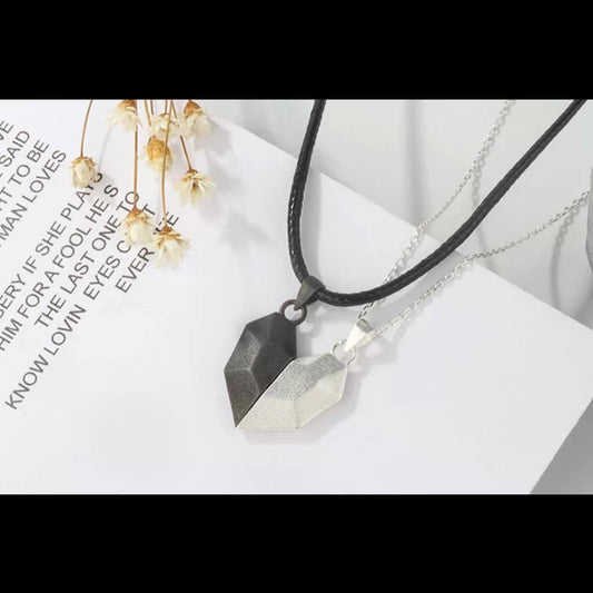 Pair Of Magnetic Heart-shaped Clavicle Chain Necklaces