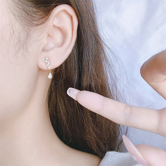 Simplicity Exquisite Diamond In The Debris Water Drop Earrings