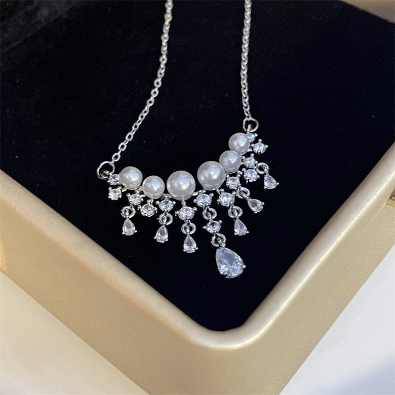 Women's Luxury Fashion Water Drop Zircon Imitation Necklaces