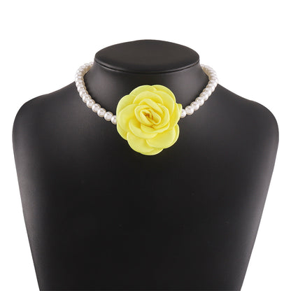 Women's French Elegant Camellia Pearl Fashion Retro Necklaces