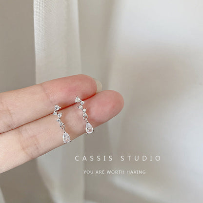 In The Debris Water Drop Zircon Retro Earrings