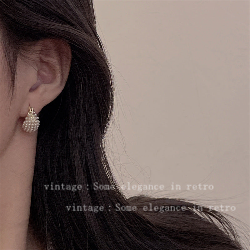 Women's Clip French Minority Retro Personality And Minimalism Earrings