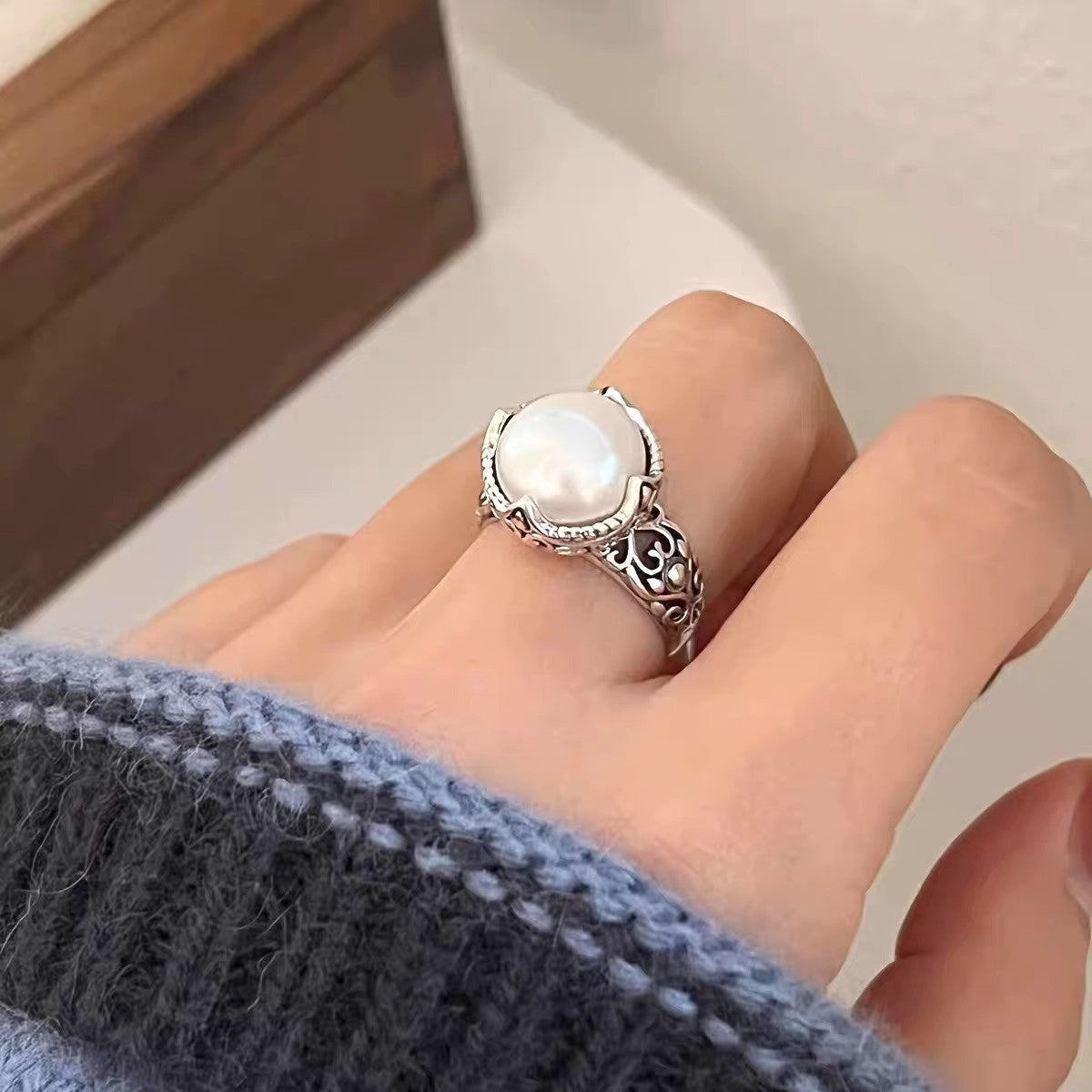 Vintage Thai Sier Big Pearl Queen Female Rings