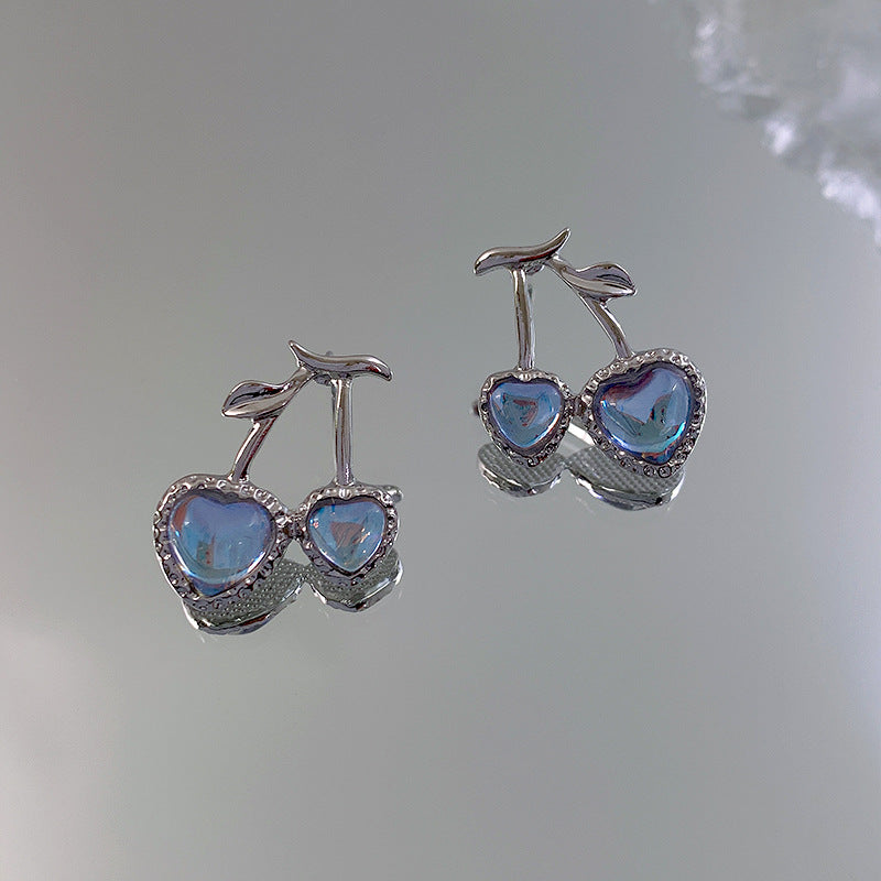 Women's Design Green Loving Heart Zircon Ear Earrings