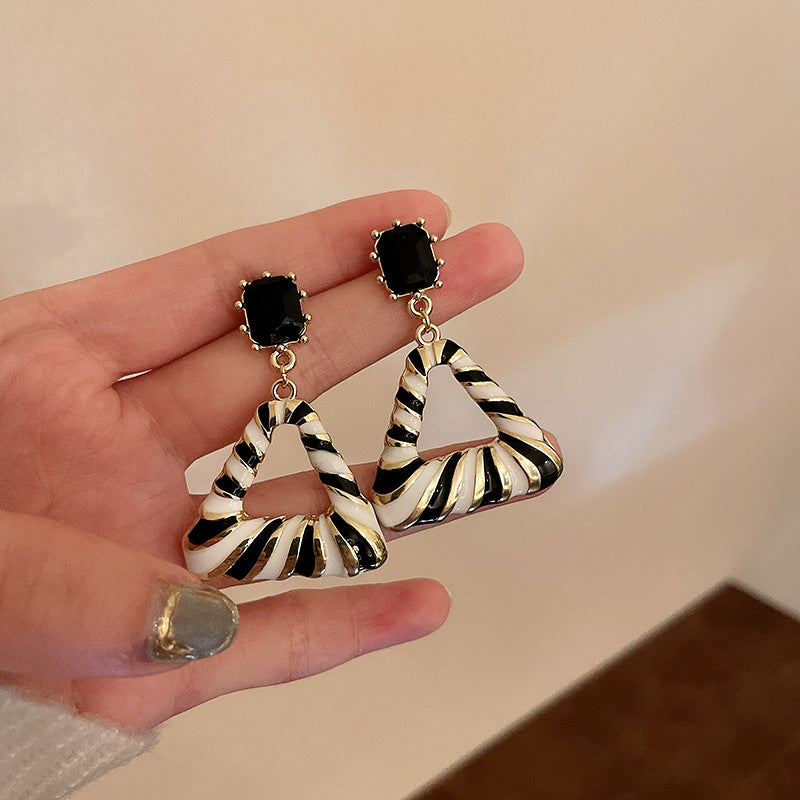 Geometry Black And White Striped Fashion Earrings