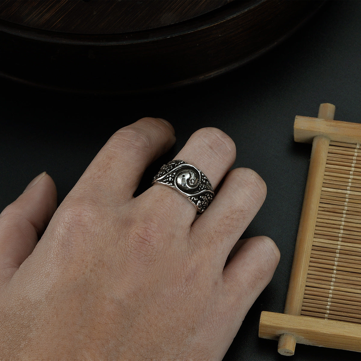 Men's Tai Trendy Personality Simple Texture Old Rings