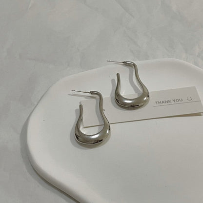 Light Luxury Sense Minority Design Cold Earrings