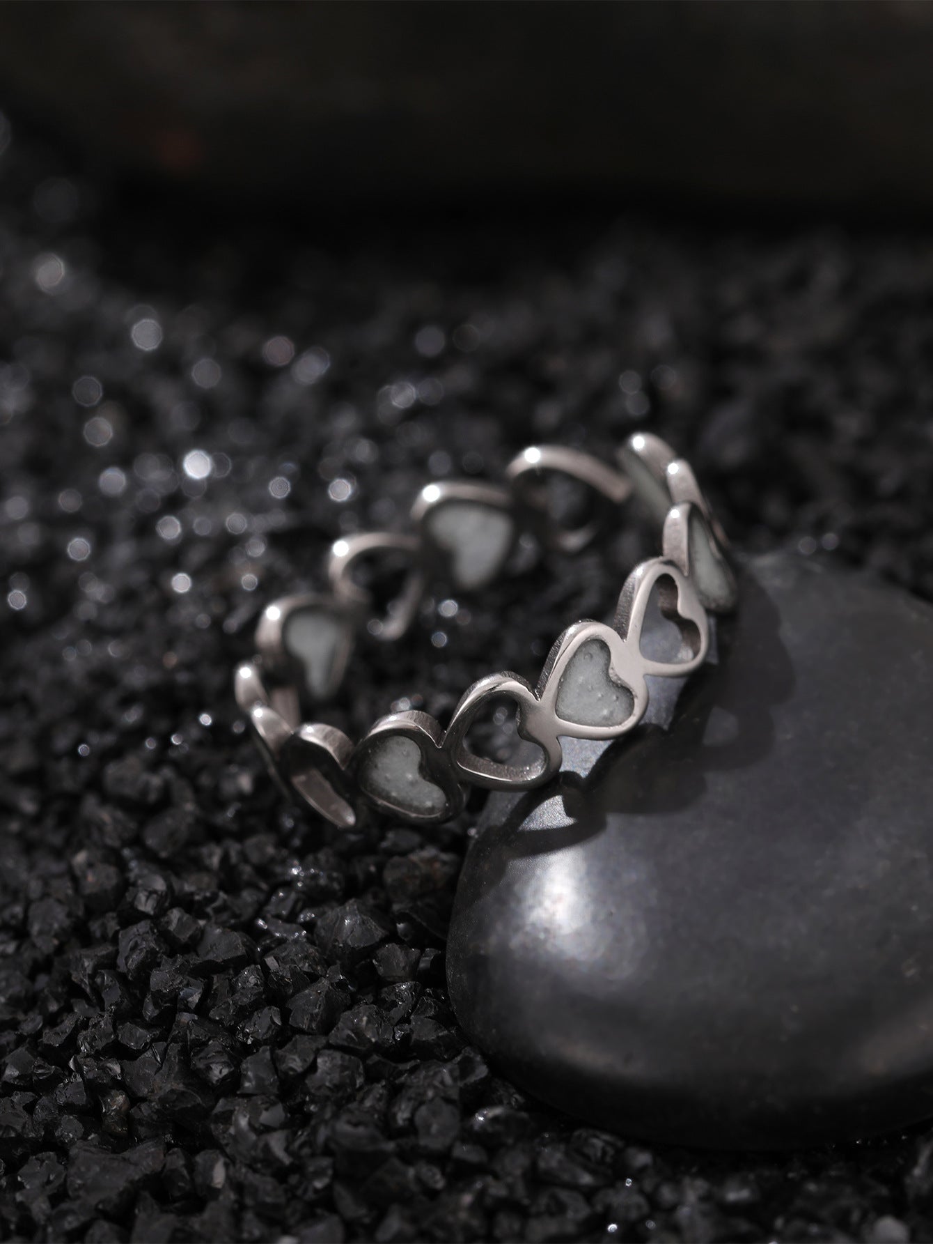 Cute Night Glow Ornament Fashion Geometric Stainless Steel Rings