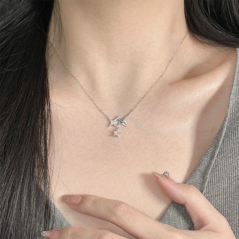 Women's Irregular Four Stars Stitching Design Light Necklaces