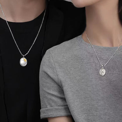 Women's & Men's & Fresh Flower Round Pendant Clavicle Chain Necklaces