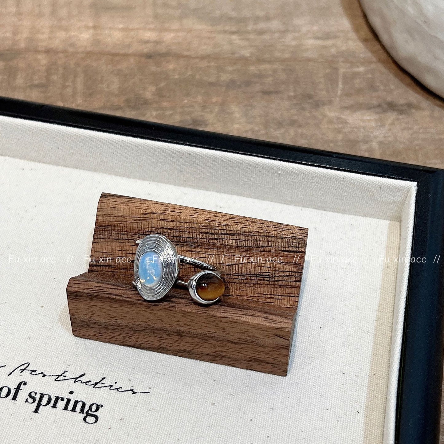 Light Luxury Minority Index Finger Senior Rings