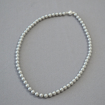 Women's Circle Highlight Imitation Pearl Magnetic Buckle Sweater Necklaces