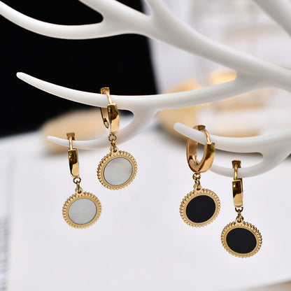 Personalized Round Black And White Shell Earrings