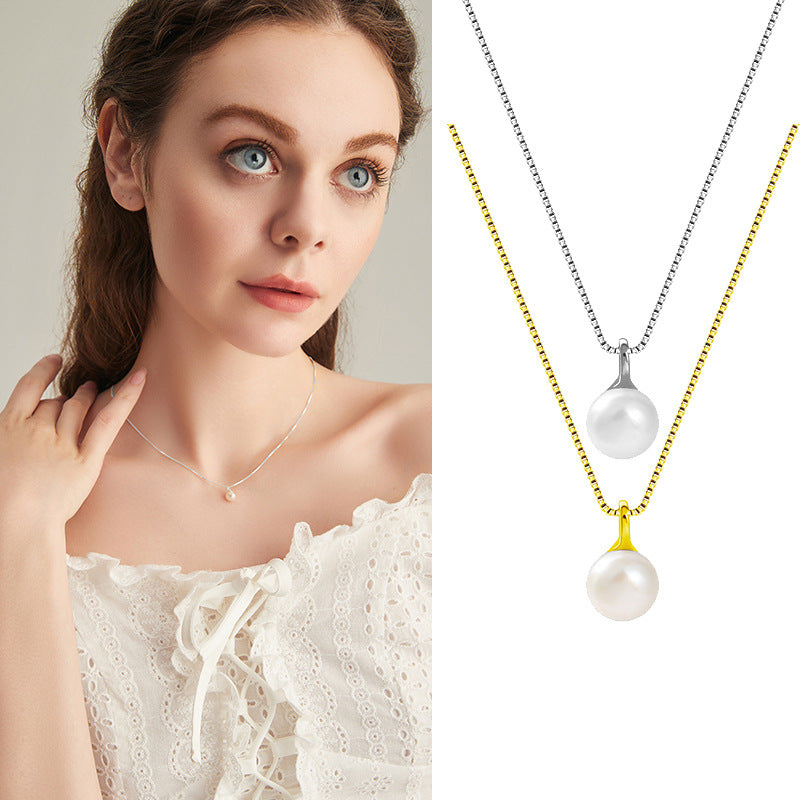 Women's Natural Sweater Chain High-grade Short Light Necklaces