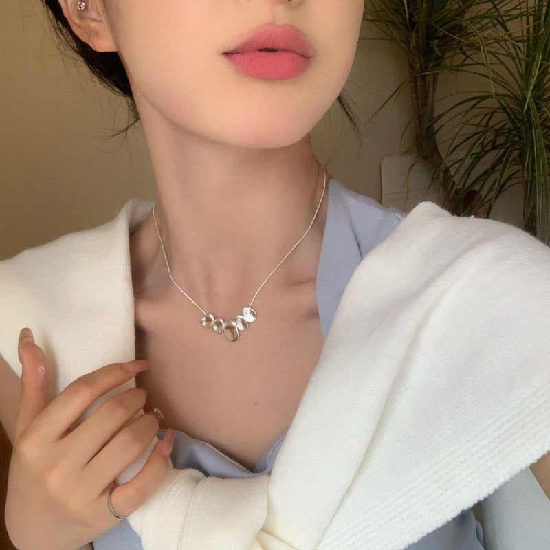 Women's Style Niche Wafer Snake Bone Stylish Necklaces