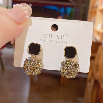 Women's Trendy Refined Rhinestone Square High-grade Simple Rings