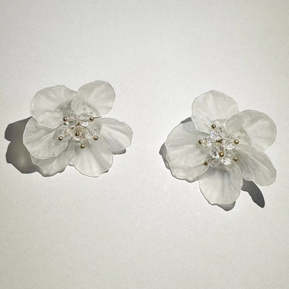 Style Exaggerated Temperamental Flower Crystal Petal Earrings