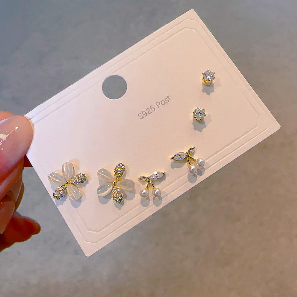 Women's Needle One Card Three Creative Matching Earrings