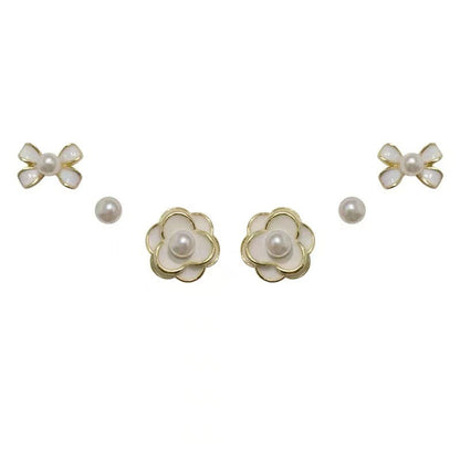 Camellia Suit Ear Super Fairy White Earrings