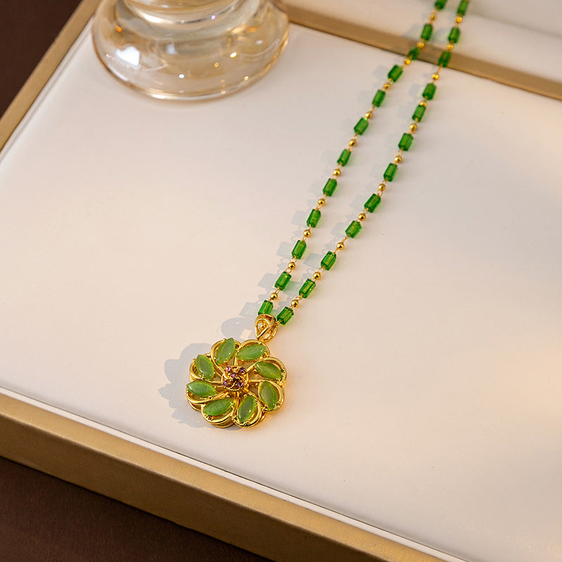 Women's Retro Emerald Gradient Peace Buckle Bamboo Necklaces