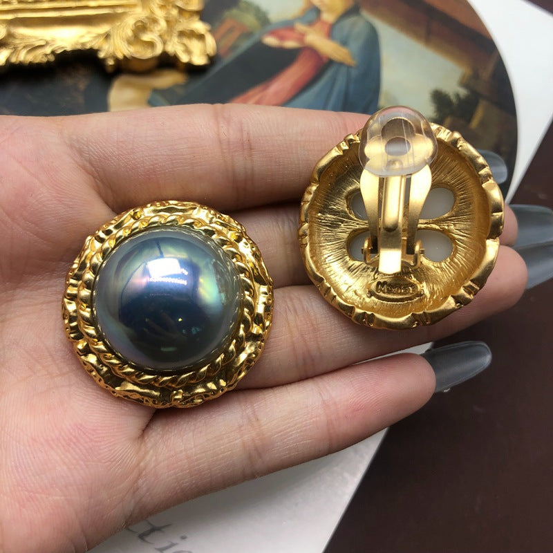 Real Gold Sier Color Cat's Eye Horse Shell Earrings