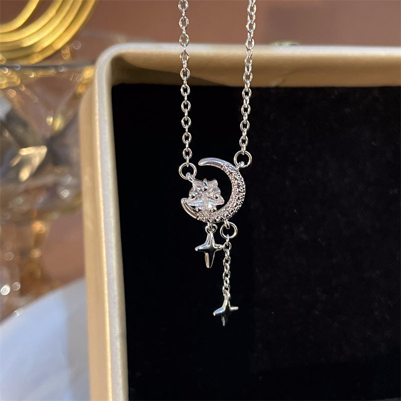 Women's & Men's & Sweet Cool Flower Stars Heart For Niche Design Clavicle Necklaces