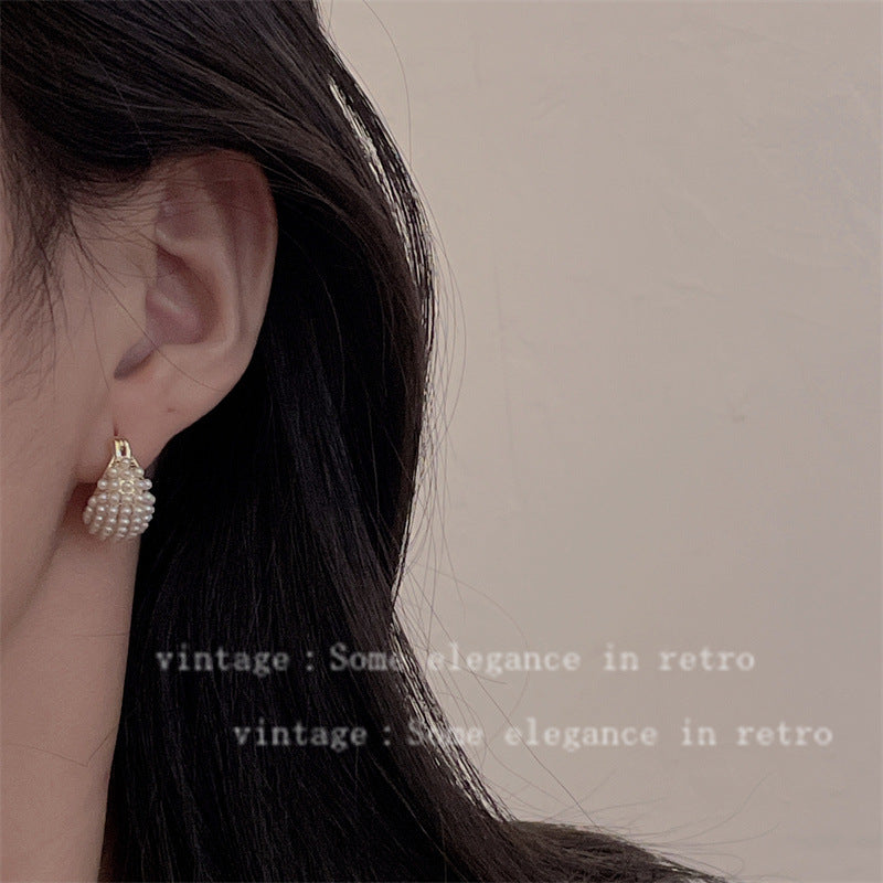 Women's Clip French Minority Retro Personality And Minimalism Earrings