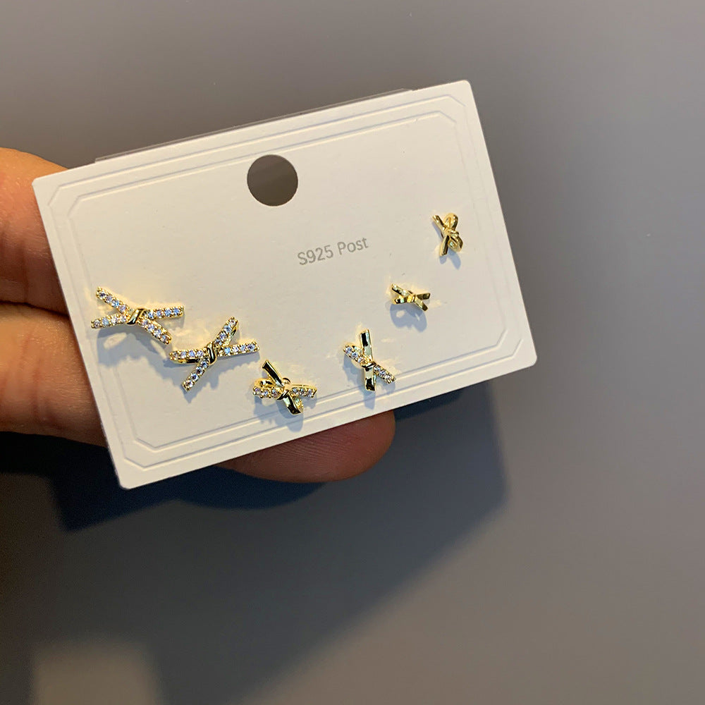 Popular Small Earings One Card Three Earrings