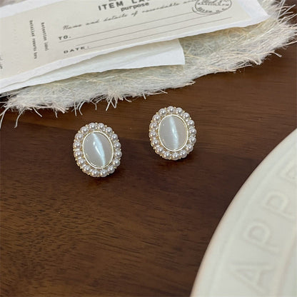 Female Niche Temperament Entry Lux High Earrings