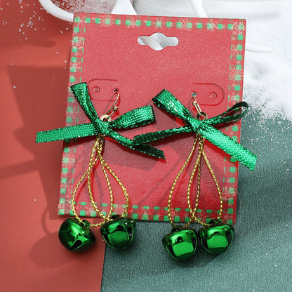 Cute Fashion Alloy Dripping Elk Snowflake Ear Earrings