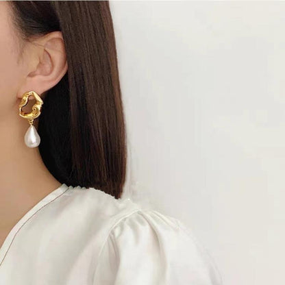 Lava Irregular Light Luxury Personality Baroque Earrings