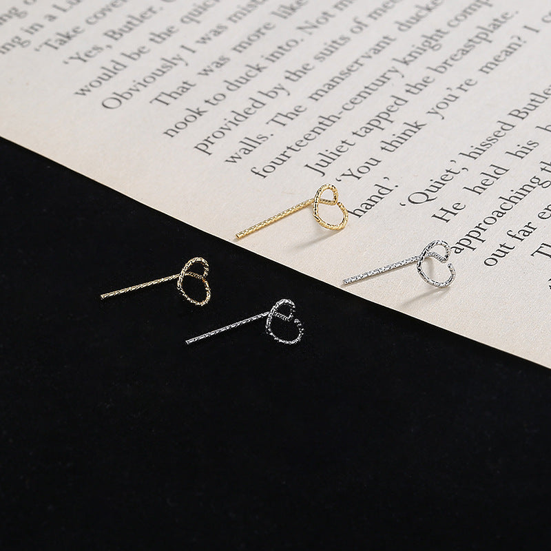 Compact Heart-shaped Eardrops Female Korean Fashion Earrings