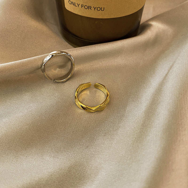 Fashion Wave Pattern Frosted Simple Versatile Rings