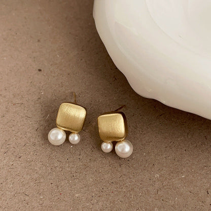 Women's Geometric Brushed Metal Pearl For Design Retro Personality Earrings