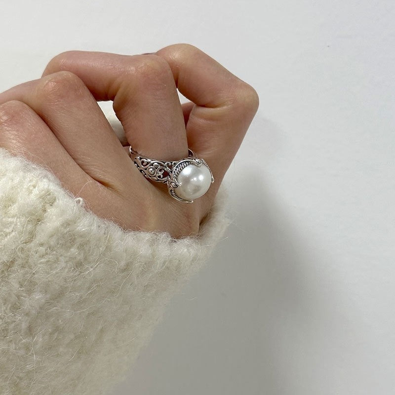 Vintage Thai Sier Big Pearl Queen Female Rings