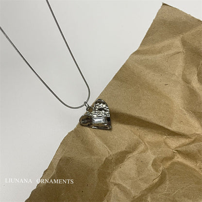 Women's Pattern Love High-grade Pendant Clavicle Chain Necklaces