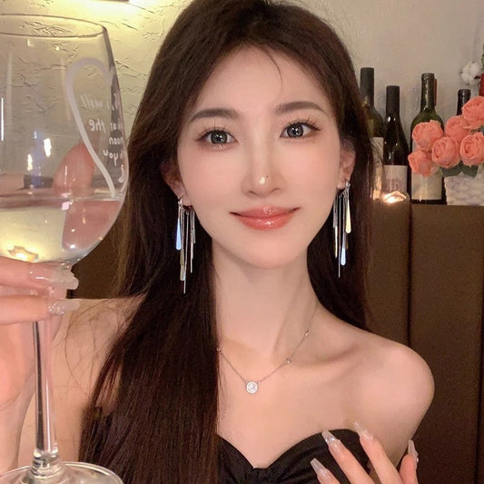 Women's Score For Lens Feeling Long Fringe Earrings