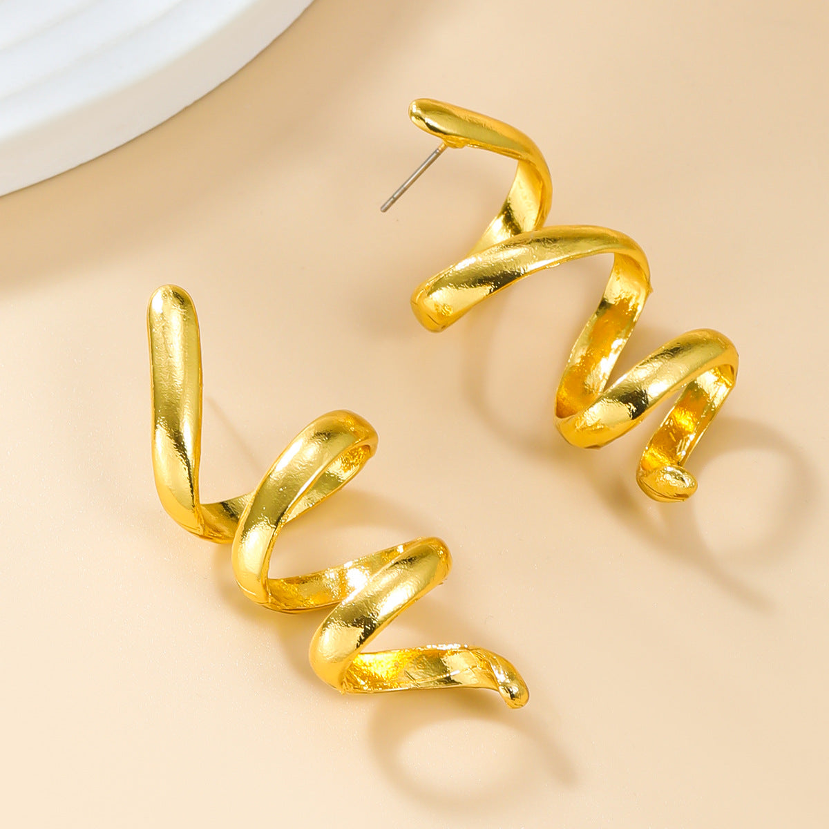 Women's Autumn Metal Alloy Fashion Design Thread Earrings
