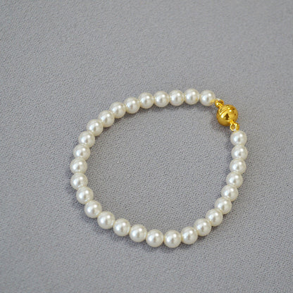 Women's Circle Highlight Imitation Pearl Magnetic Buckle Sweater Necklaces