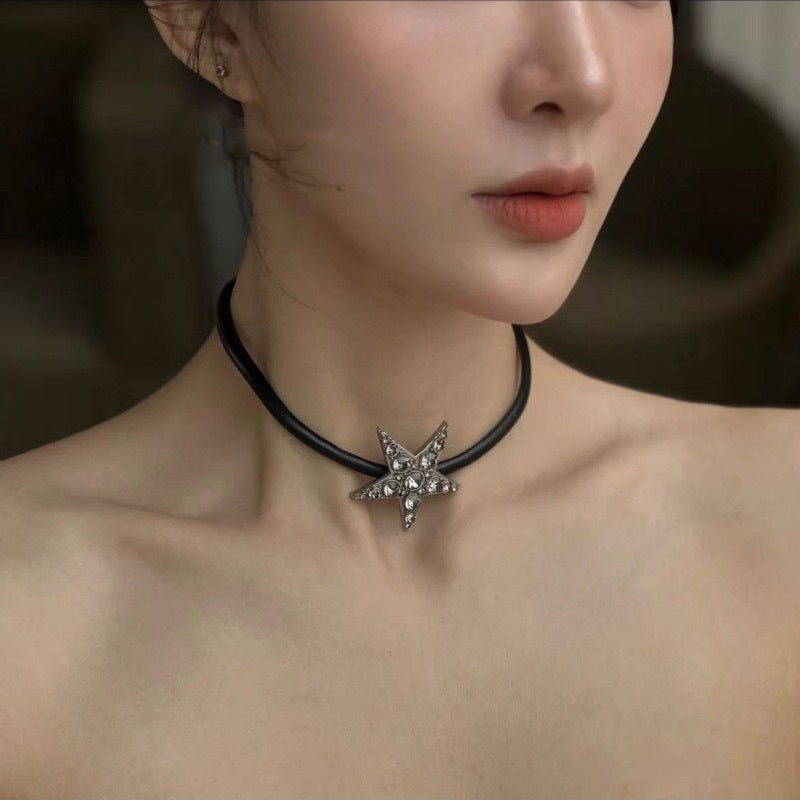 Black Rope Fashion Commuter Geometric Clavicle Chain Necklaces