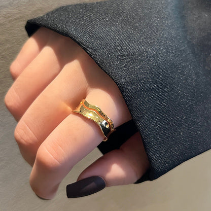 Style Simple Concave Irregular Wave Pattern Electroplated Light Rings