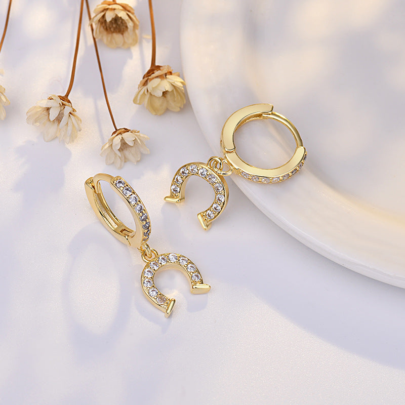 Sier Heart-shaped Ear Clip Female Fresh Refined Rhinestone Earrings