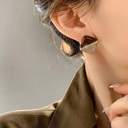 Women's Niche Color Elegance Retro Design High-grade Earrings