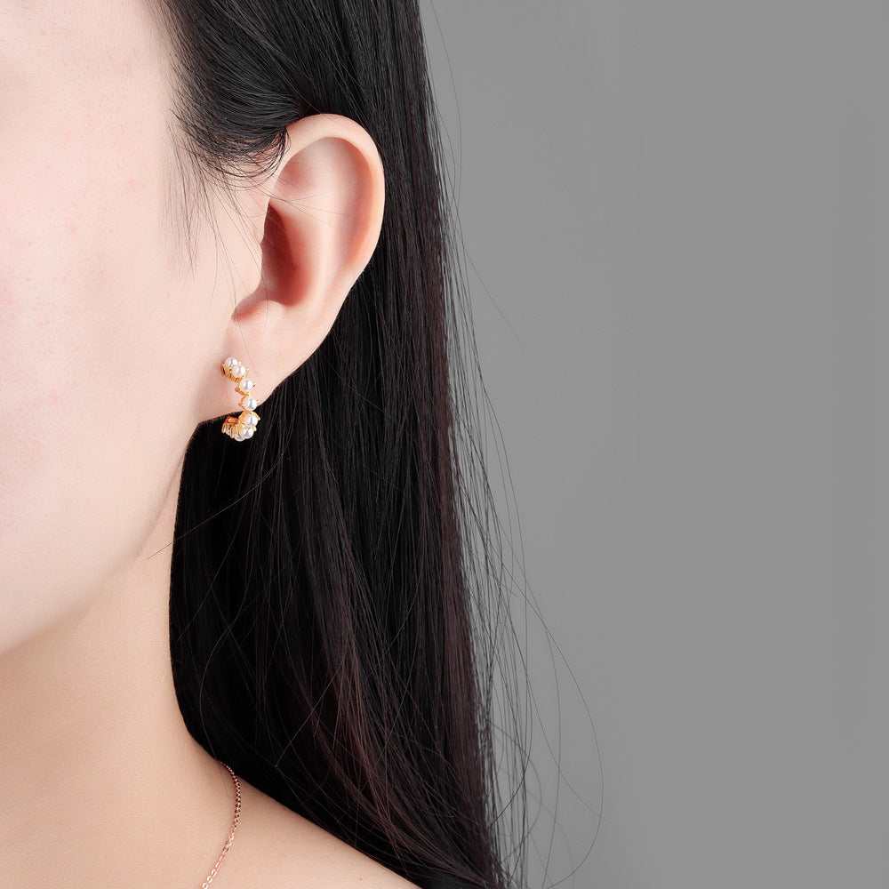 Inlaid Pearl Geometric Trend Semicircle French Earrings