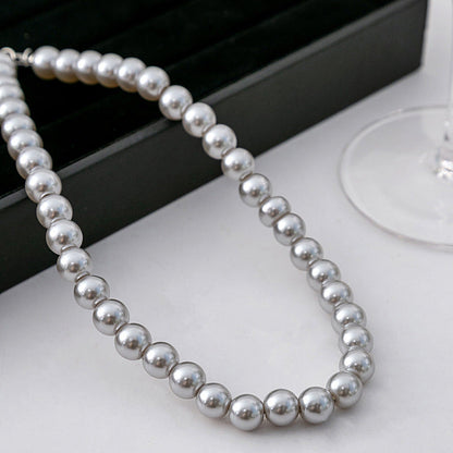 Women's French Style Retro Elegant Affordable Luxury Necklaces