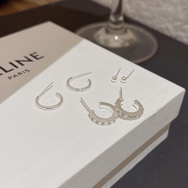 Sier Needle Simple Suit Small Ear Earrings