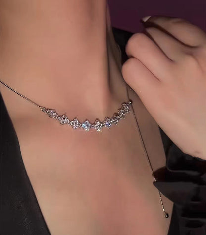 Zircon Exquisite Light Luxury Natural Fritillary Pull Clover Necklaces