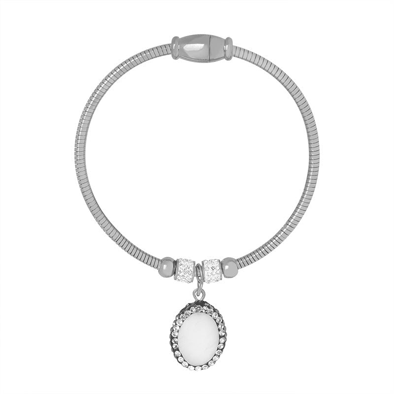 Women's Titanium Steel Gold-plated Pendant Retro Heart-shaped Bracelets