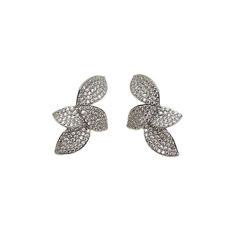 Temperament Entry Lux Micro Rhinestone Leaf-shaped Earrings