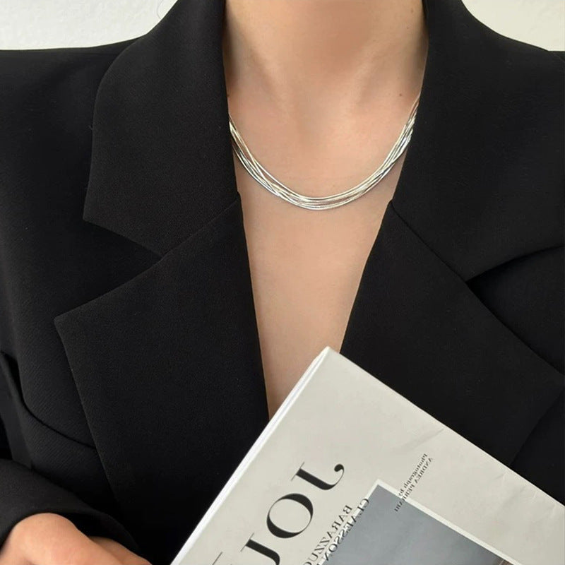 Women's Retro Personality And Minimalism Graceful Fashion Necklaces